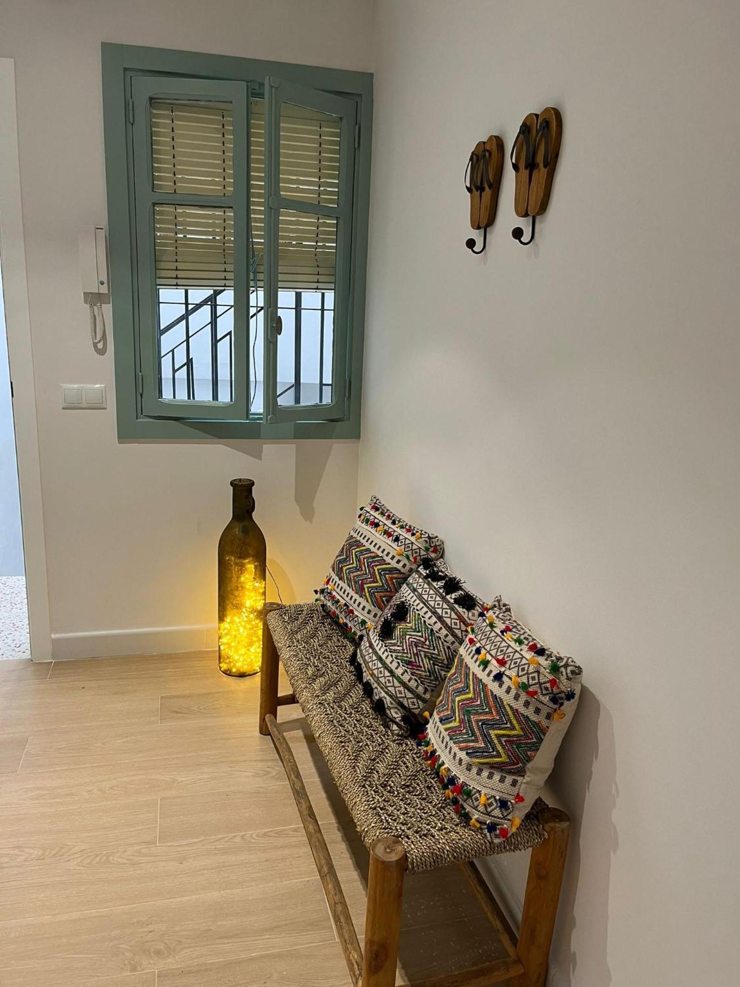 Apartamentos La Higuera 2 Rota Bagian luar foto