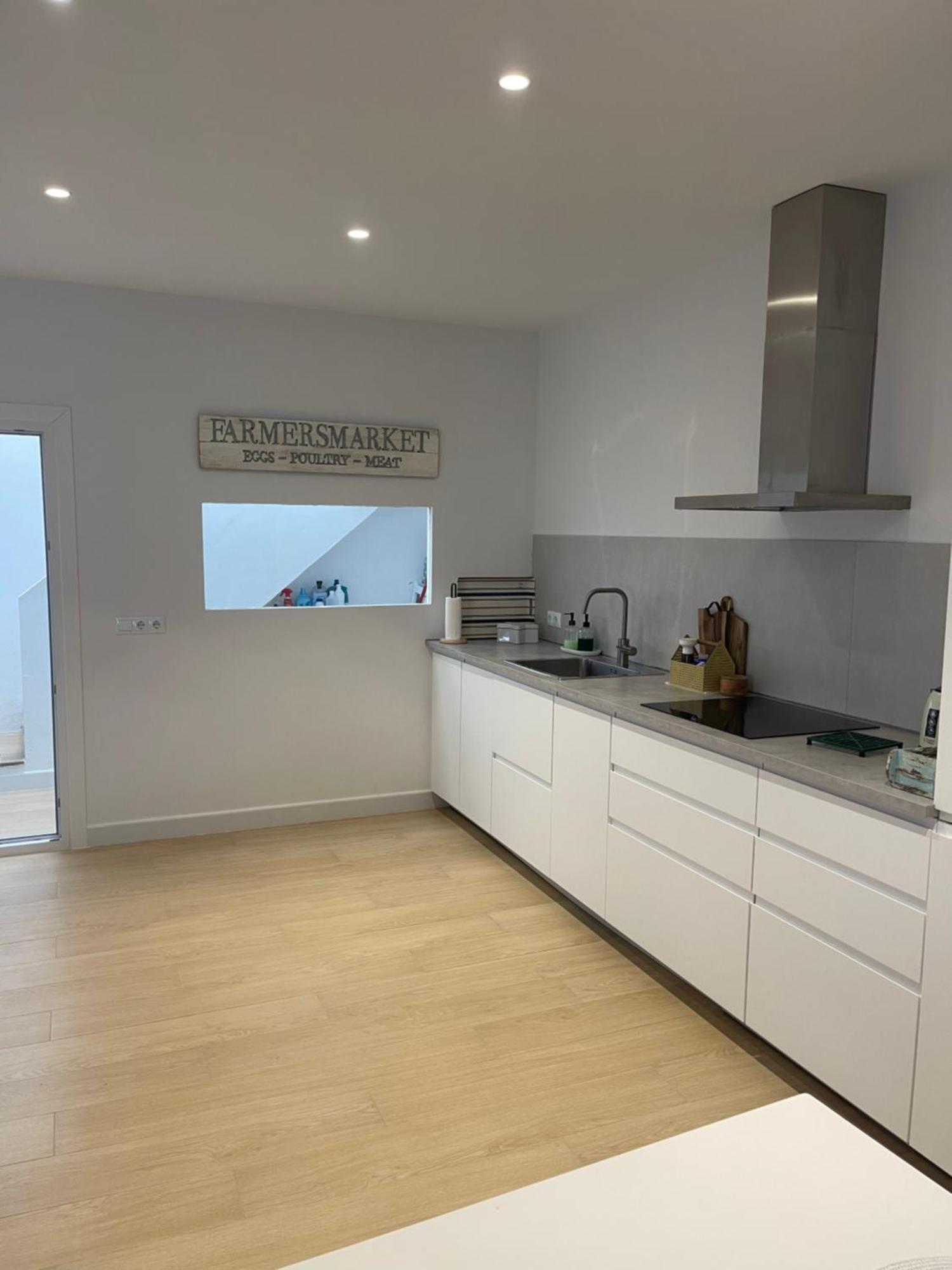 Apartamentos La Higuera 2 Rota Bagian luar foto